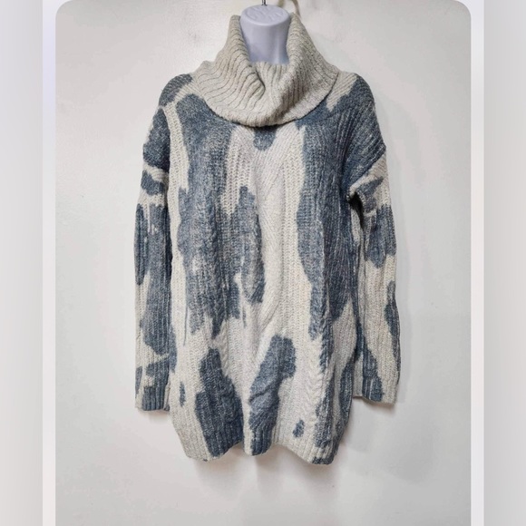 Anthropologie Pilcro Spotted Turtleneck Sweater Size S. B21 - Picture 4 of 8